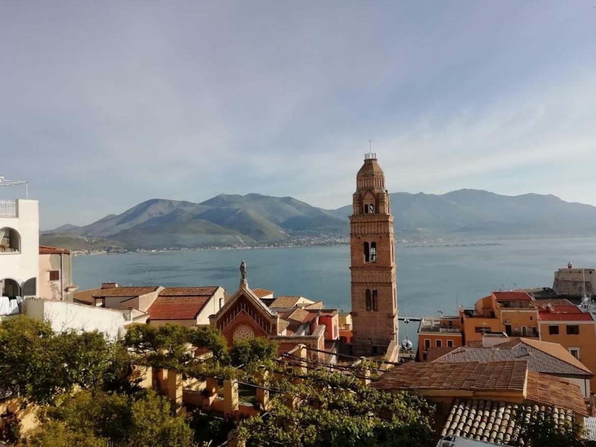 Oltre Il Mare Guest House 加埃塔 外观 照片