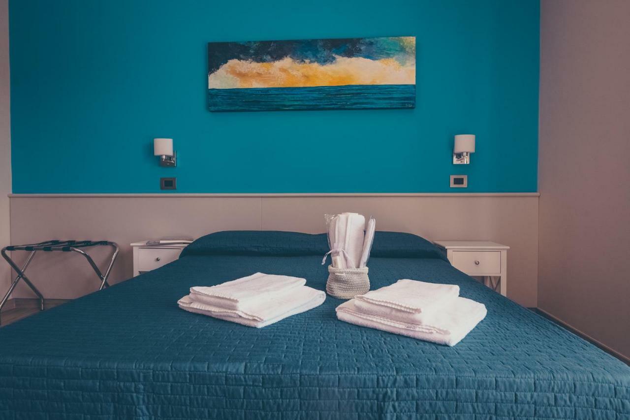 Oltre Il Mare Guest House 加埃塔 外观 照片